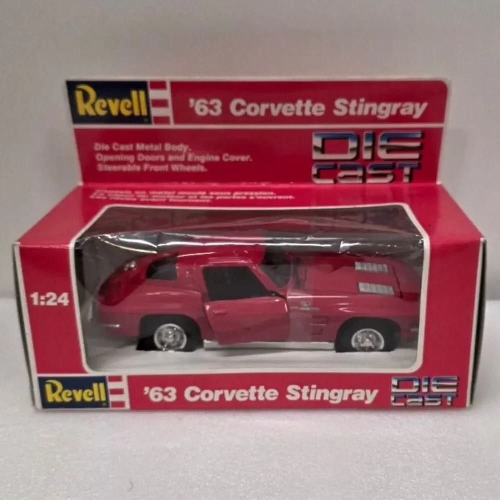 Revell Lot of 3 Scale 1:24 Diecast
